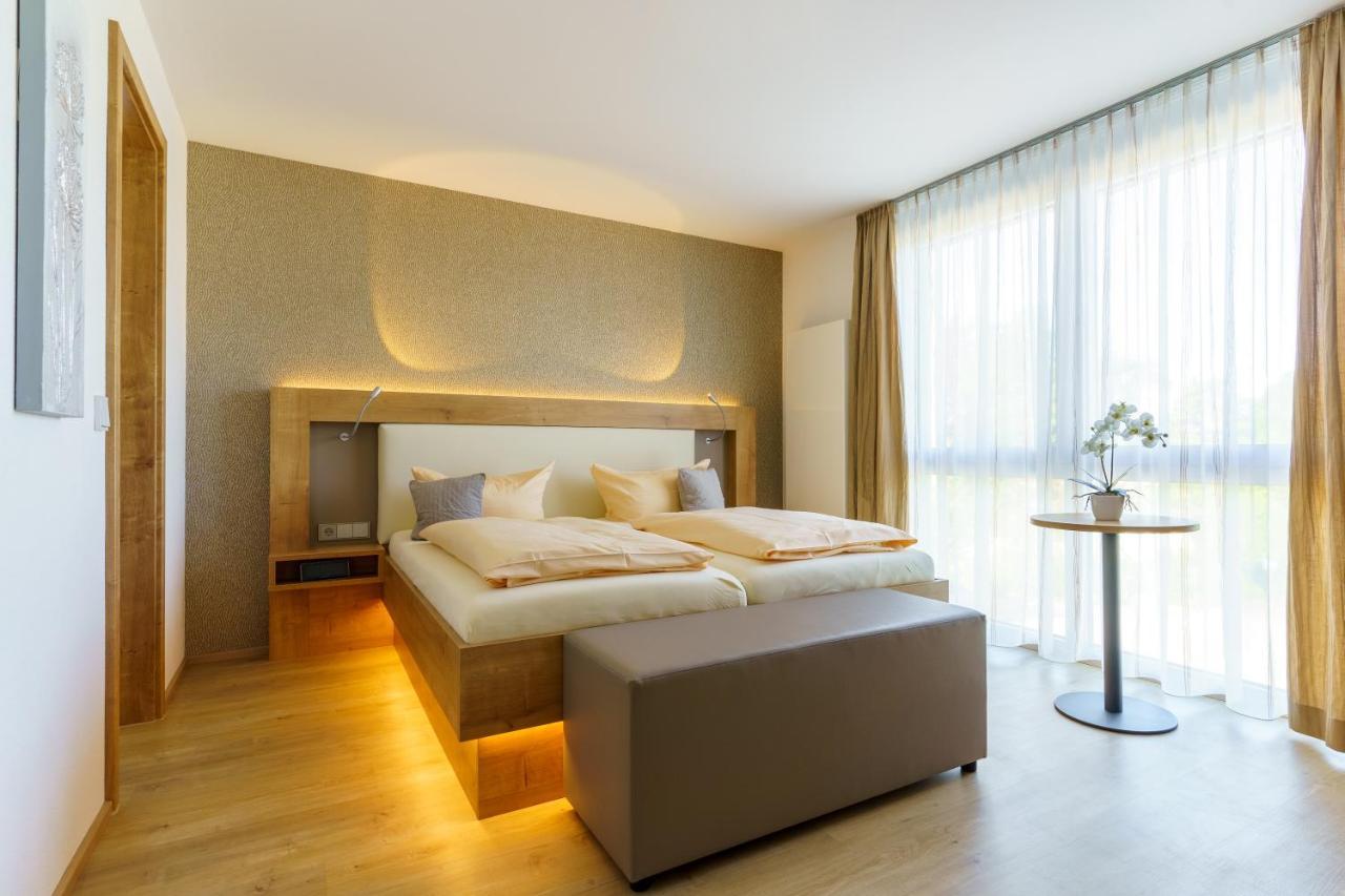 Hotel Rosenstein Heubach  Exterior photo